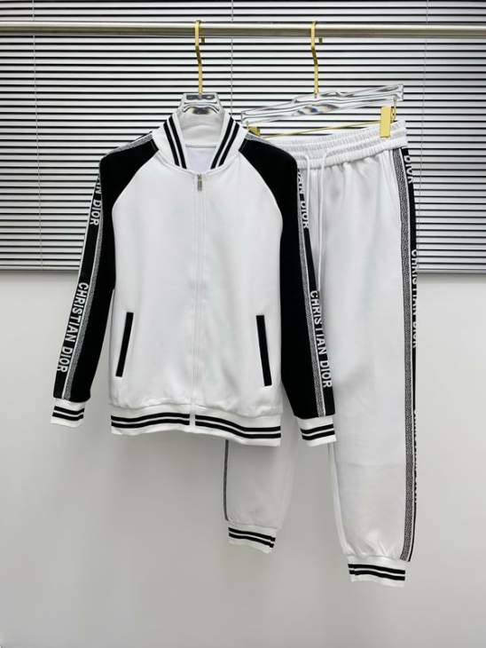 Picture of Dior Sweater Suits _SKUDiorM-3XLomtr0438506